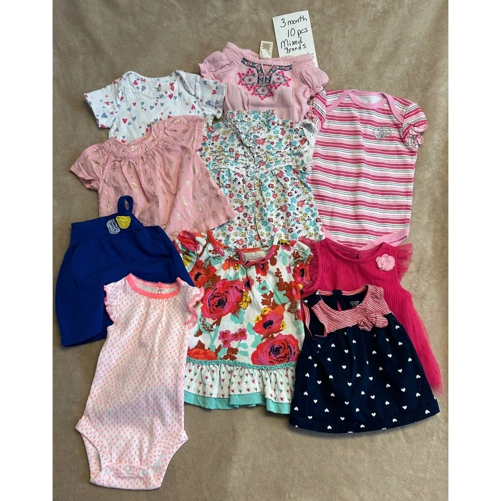105 Piece Baby Girl Clothing Lot 3 Month Carters Gerber Old Navy Mixed Separates